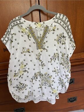 Liverpool White Floral Split-V Neck Tunic